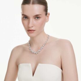 Constella-halsband, rundslipade kristaller, vitt, rodiumpläterat