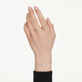 Ein Angelic-Armband, rundslipade kristaller, vitt, rodiumpläterat