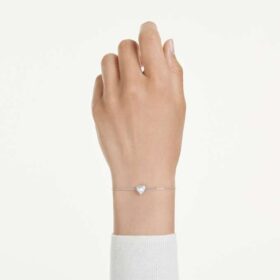 Eternity-armband med laboratorieframställda diamanter 0,5 karat totalt, hjärtform, sterlingsilver Eternity-armband med laboratorieframställda diamanter 0,5 karat totalt, hjärtform, sterlingsilver