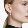 Eternity-örhängen med laboratorieframställda diamanter 0,7 karat totalt, rund form, 14K vitguld