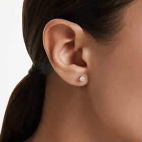 Eternity-örhängen med laboratorieframställda diamanter, totalt 0,52 karat, rund form, sterlingsilver