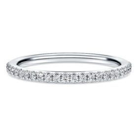 Eternity-ring med laboratorieframställda diamanter 0,2 karat totalt, rund form, 14K vitguld