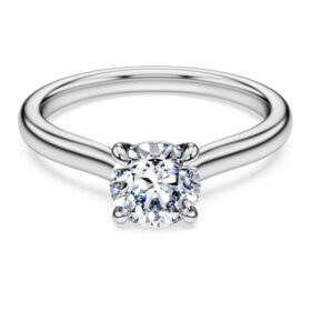 Eternity-ring med laboratorieframställda diamanter, totalt 1 karat, rund form, 14K vitguld