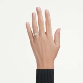Eternity solitärring med laboratorieframställda diamanter, totalt 2,25 karat, rund form, 14K vitguld Eternity solitärring med laboratorieframställda diamanter, totalt 2,25 karat, rund form, 14K vitguld