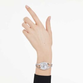 Hyperbola armbandsur, tillverkat i Schweiz, metallarmband, blått, rostfritt stål