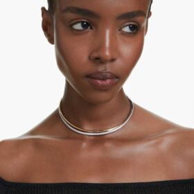 Hyperbola-choker med rundslipade kristaller, vit, blandad metallfinish
