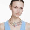 Idyllia-halsband med blandade slipningar, pavé, blomma, flerfärgat, guldpläterat Idyllia-halsband med blandade slipningar, pavé, blomma, flerfärgat, guldpläterat