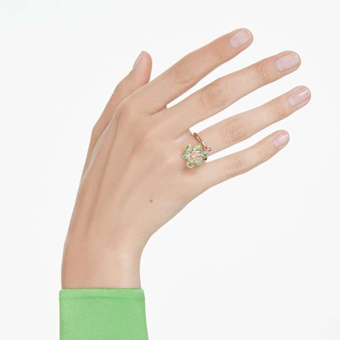 Idyllia öppen ring med blandade slipningar, blomma, grön, guldpläterad Idyllia öppen ring med blandade slipningar, blomma, grön, guldpläterad