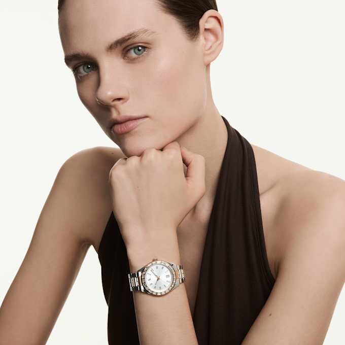 Matrix Date-klocka, tillverkad i Schweiz, metallarmband, roséguldfärgad, blandad metallfinish Matrix Date-klocka, tillverkad i Schweiz, metallarmband, roséguldfärgad, blandad metallfinish