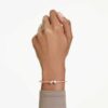Mesmera armring med blandade slipningar, vit, roséguldpläterad Mesmera armring med blandade slipningar, vit, roséguldpläterad