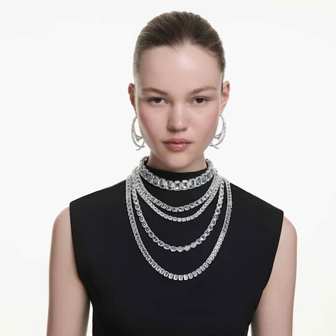Millenia lagerhalsband med blandade slipningar, vitt, rodiumpläterat Millenia lagerhalsband med blandade slipningar, vitt, rodiumpläterat