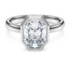 Oktagonal ring med laboratorieframställda diamanter, totalt 2,0 karat, oktagonal form, 14K vitguld Oktagonal ring med laboratorieframställda diamanter, totalt 2,0 karat, oktagonal form, 14K vitguld