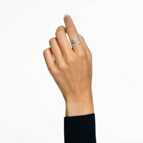 Stilla ringset (2), rundslipad, vit, rodiumpläterad