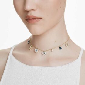 Symbolica-choker med kristallpärlor, måne, Infinity-tecken, klöver, onda ögat och hästsko, blå, guldpläterad Symbolica-choker med kristallpärlor, måne, Infinity-tecken, klöver, onda ögat och hästsko, blå, guldpläterad