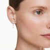 Åttkantiga droppörhängen med laboratorieframställda diamanter, totalt 0,6 karat, rund form, sterlingsilver