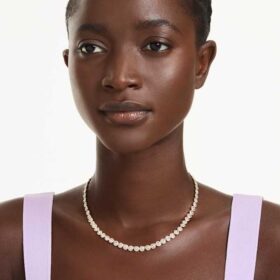 Una Angelic-halsband, rundslipad, liten, vit, guldpläterad Una Angelic-halsband, rundslipad, liten, vit, guldpläterad